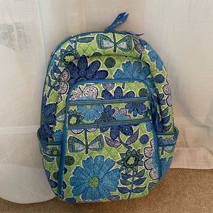 Vera Bradley Backpack in Doodle Daisy
